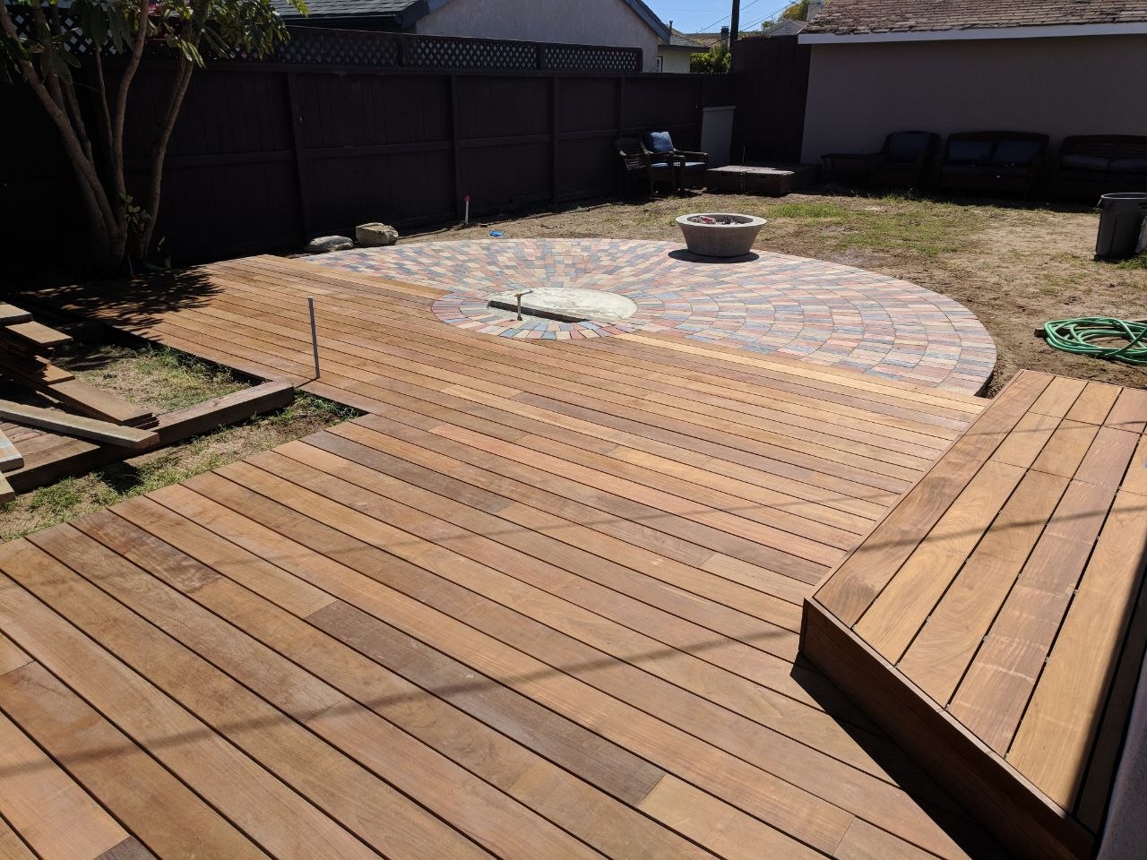 Concrete and brick layout integration