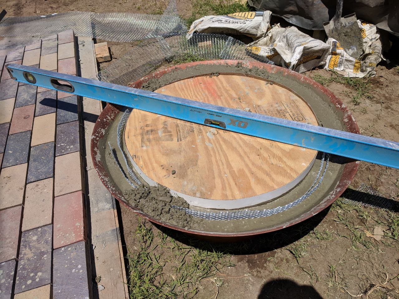 Large scale rebar grids for concrete foundation